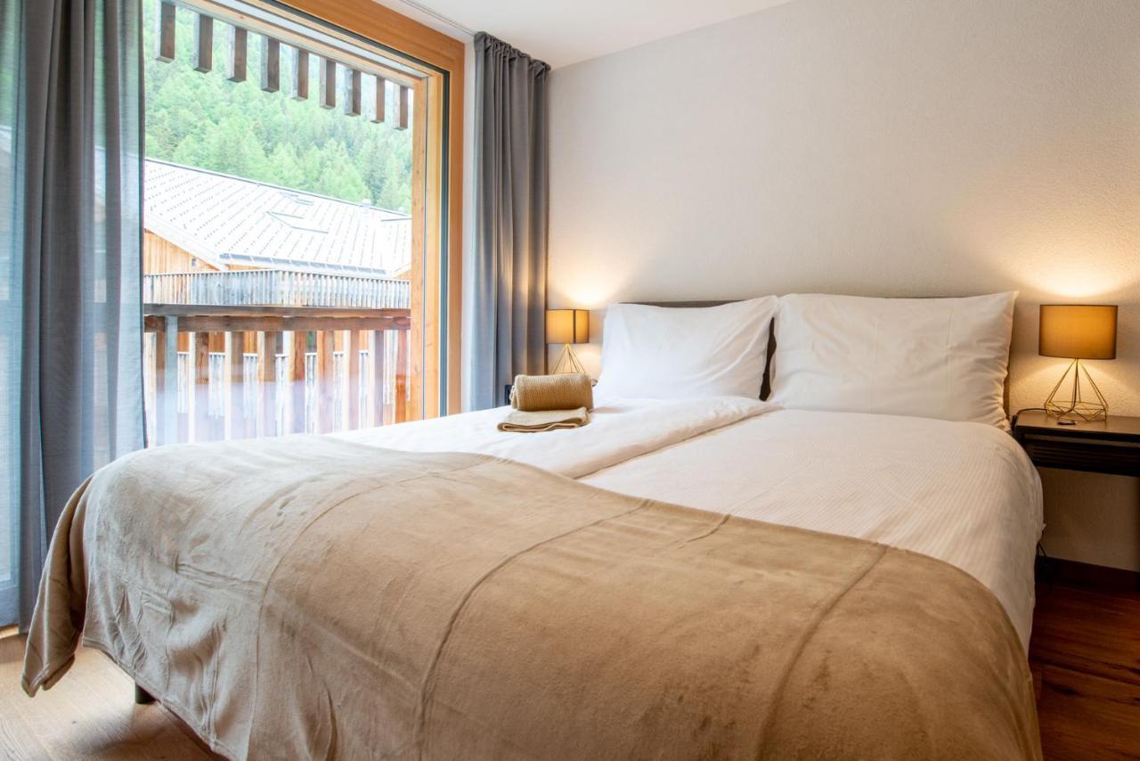 Montela Hotel & Resort - Suiten Saas-Grund Exterior photo